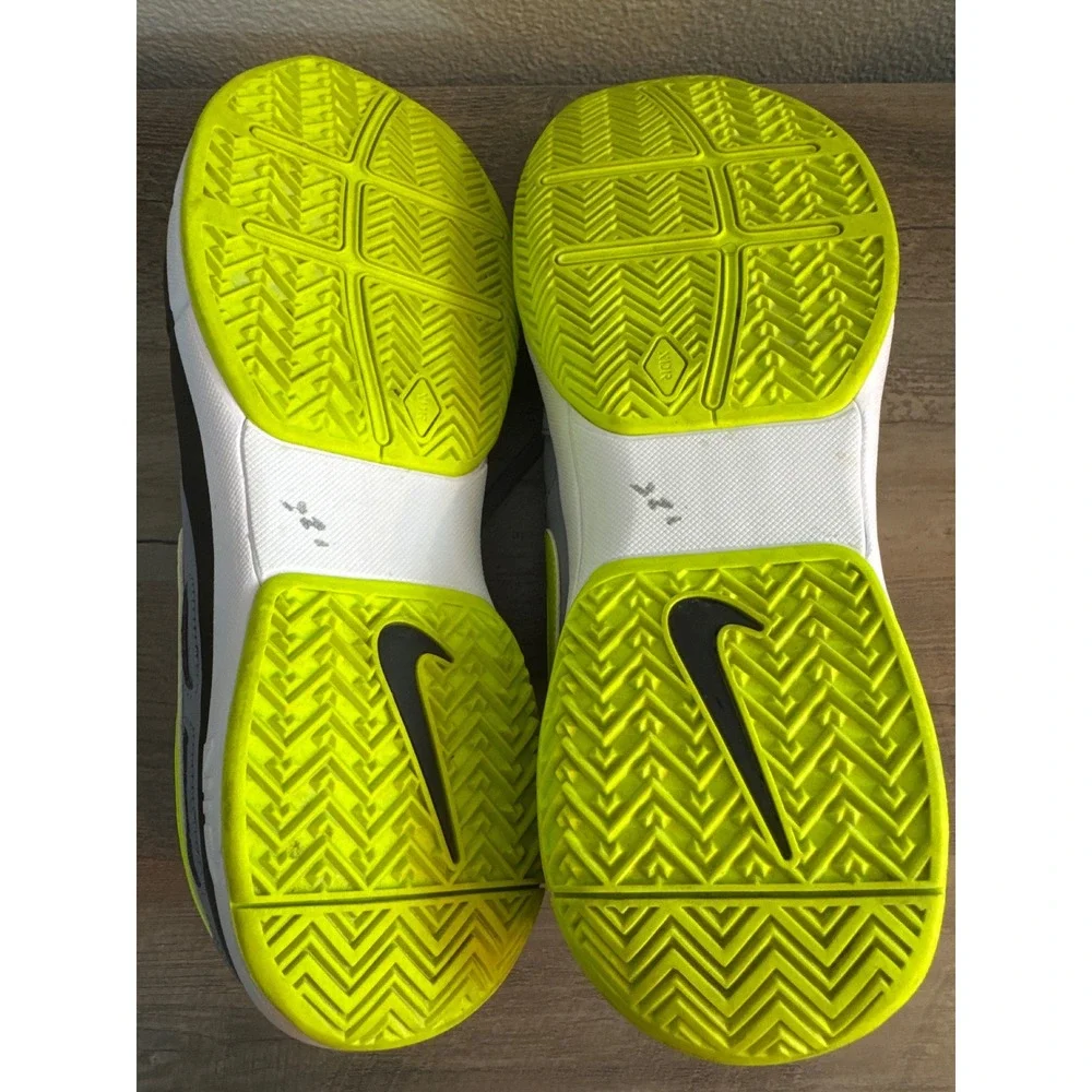 Nike Air Vapor Advantage Mens 12.5 Grey Black Volt Tennis Shoes 599359-070